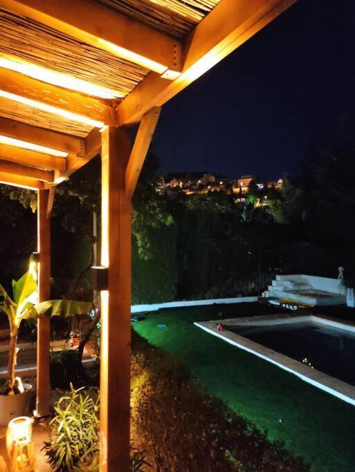 Chalet Con Piscina En Entorno Idilico La Zubia  Eksteriør bilde